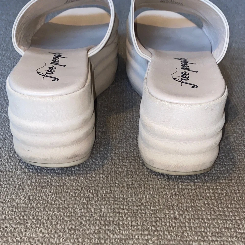 Free People Harbor Cream Leather Platform Slide Sandals sz 39